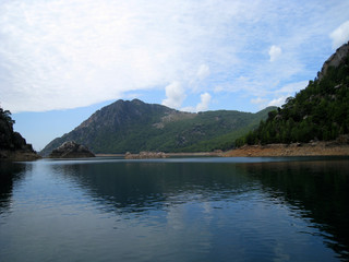 Fototapeta na wymiar lake in mountains