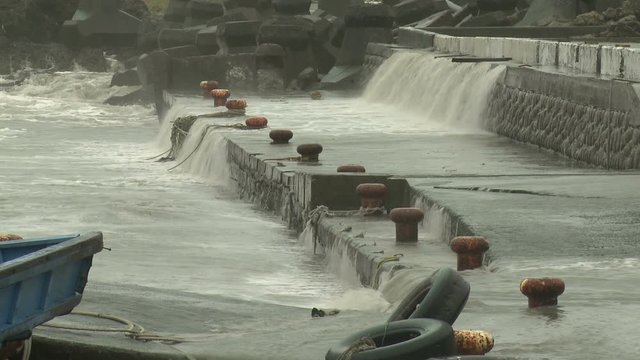 Hurricane Coastal Flooding Storm Surge - Usagi