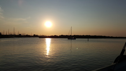 Schiff im Abendrot