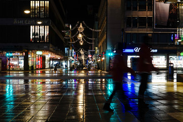 Fototapeta na wymiar Stockholm, Swede Pedestrians on Drottninggatan in the early morning at Christmas