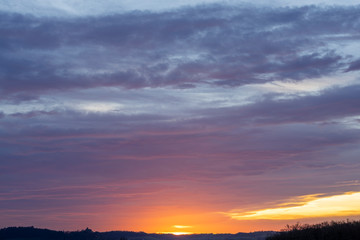 Obraz na płótnie Canvas beautiful sky with clouds at sunrise