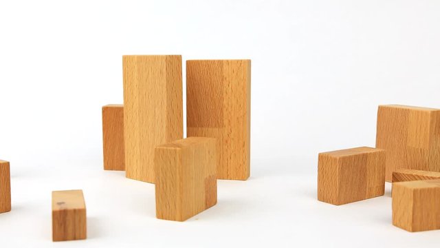 Skyline mit Holzkl&ouml;tzen