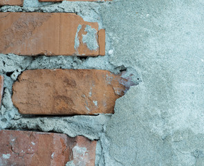 текстура рыжего кирпича и серый бетон