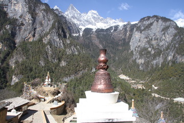 巴拉格宗大峡谷