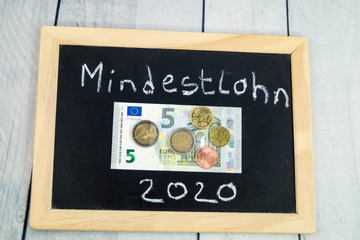 Mindestlohn steigt 2020