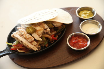 chicken with rice and fajita 