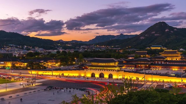 Timelapse of Gyeongbukgung palace Twilight at night in seoul city south,korea