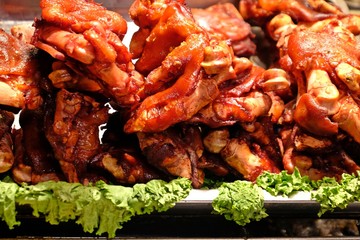 A pile of deliciously grilled pork kaki or akagi.