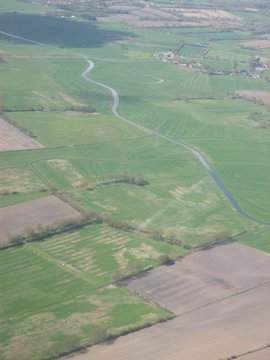 Fluss im Flachland
