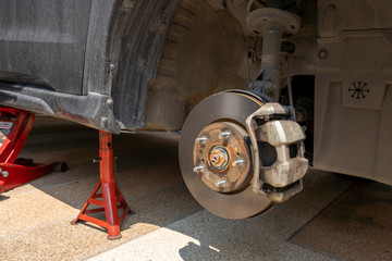 Front Disk Brake Assembly Repair. Home delivery tires service. 