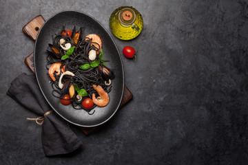 Black spaghetti pasta