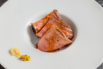 高級ローストビーフ　Freshly made roast beef
