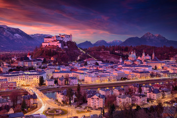 Naklejka premium Salzburg, Austria. Cityscape image of the Salzburg, Austria with Hohensalzburg Fortress during beautiful winter sunrise.
