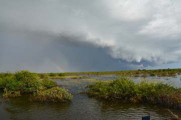 Tempête Lac Tonlé Sap Cambodge