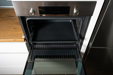 Modern electric built-in kitchen oven