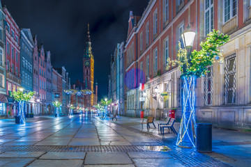 A long market in the city of Gdańsk in Christmas decorations