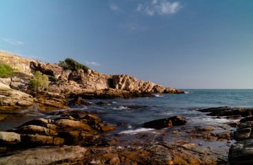Fototapeta na wymiar Afternoon sea rocks in the island