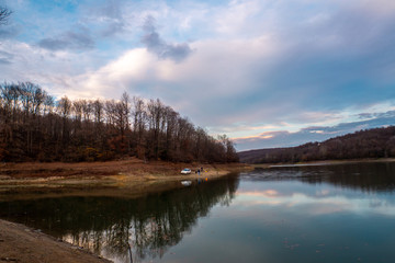 Naklejka premium lake landscape and reflection