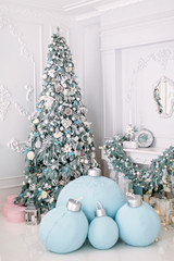 Beautiful New Year's interior in the rococo style. Room decoration in New Year's style.