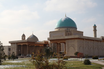 Obraz premium Uzbekistan, Tashkent, Suzuk Ota Complex