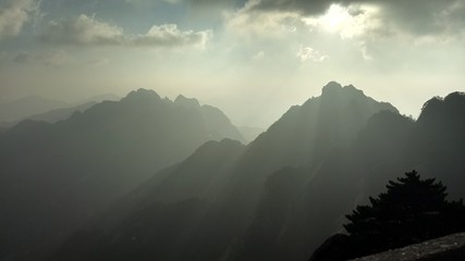 Huangshan mountains 1