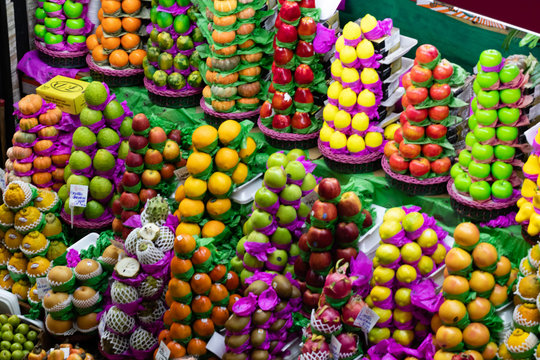 dIVERSAS FRUTAS MERCADO MUNICIPAL