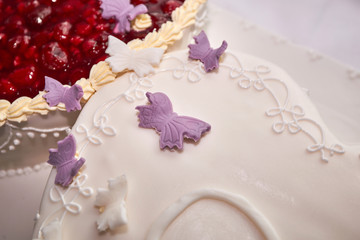 traditional wedding cake dessert