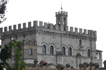 Medieval towns of Italy series - Gubbio
