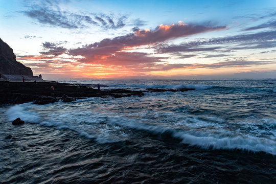 Coucher de soleil sur l'océan © AnneLaure