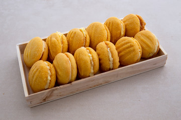 Melting moment cookies in the wooden box