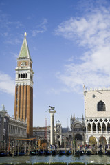 Fototapeta na wymiar Venedig, Dogenpalast, Palazzo Ducale, Campanile, Italien, Veneti