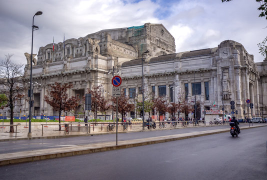 Gare Milan