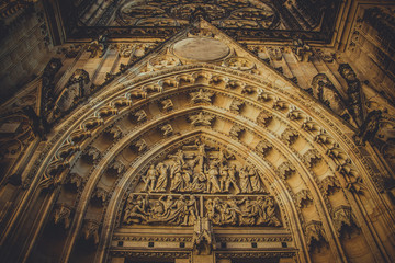 Fototapeta na wymiar Arch above entrance of St. Vitus Cathedral