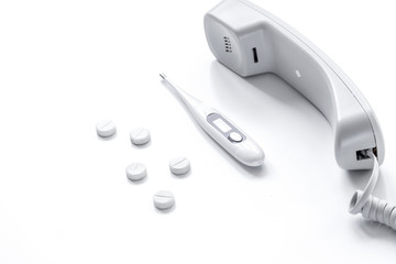 concept calling doctor to home check up
