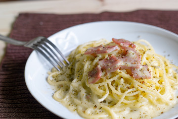 spaghetti carbonara