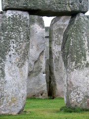 standing stones at stonehenge 03