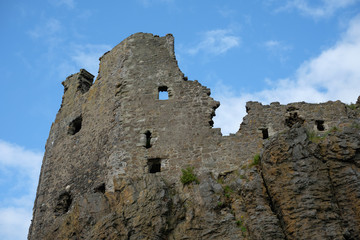 Fototapeta na wymiar The ruins of Dunure Castle on the west coast of Scotland.