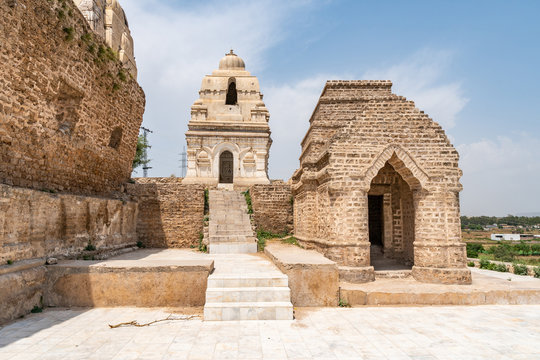 Chakwal Qila Katas Raj Temples 30
