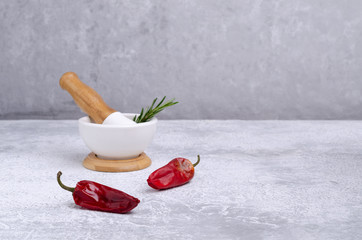Red pepper with mortar