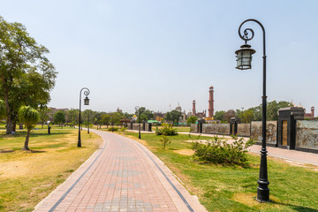 Naklejka premium Lahore Iqbal Park 82