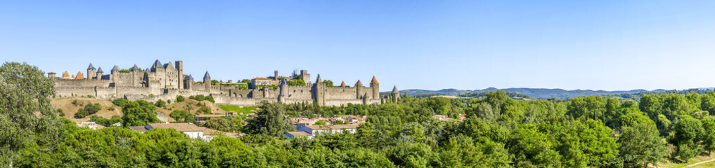 Fototapeta na wymiar Carcassonne, mittelalterliche Festungsstadt, Frankreich, Langued