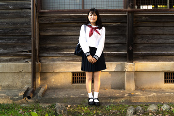 セーラー服の女子高生