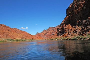 Fototapeta na wymiar Glen Canyon and Colorado River