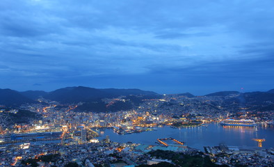 日本三大夜景　長崎　稲佐山展望台から　夕暮れ時