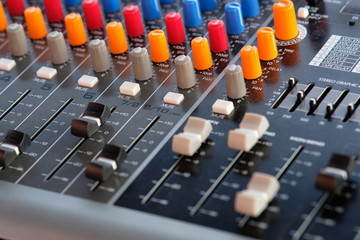 mixing console