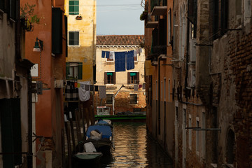 Fototapeta na wymiar laundry in Venice