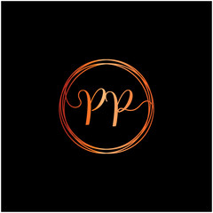 Obraz premium pierwsza litera PP odręcznie z szablonem elementu koła. Kreatywna moda lub odzież uroda. Początkowe logo imienia pary w stylu rysunku odręcznego dla koncepcji małżeństwa - wektor