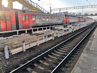 Construction of a new railway platform and reconstruction of the railway for the launch of the Moscow Central Diameters MCD .