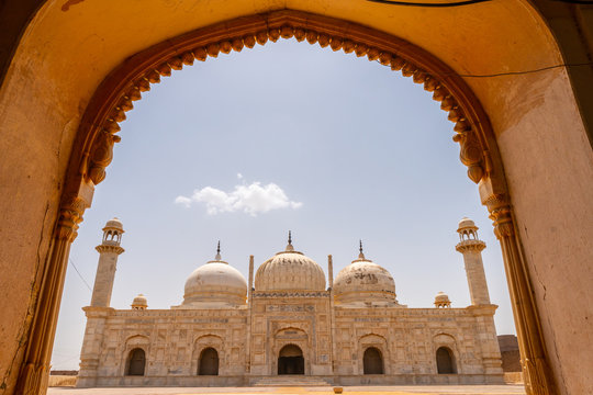 Derawar Abbasi Mosque 29