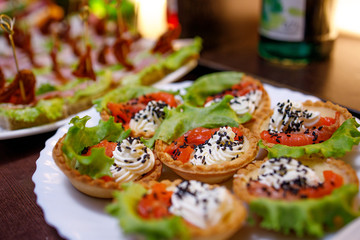 bruschetta with tomato and basil